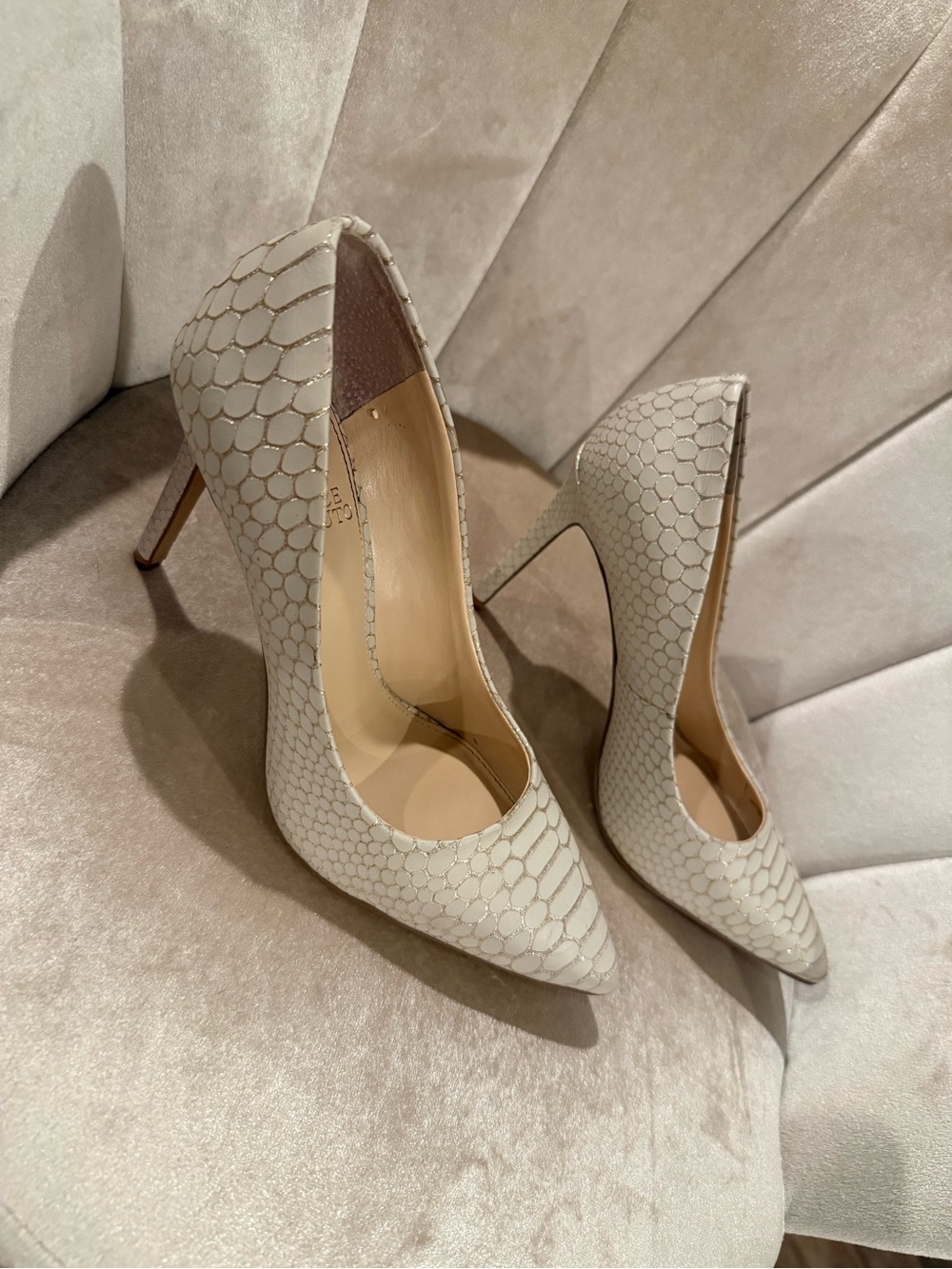 Vince Camuto Cream Textured Pointed-Toe Stiletto Pumps